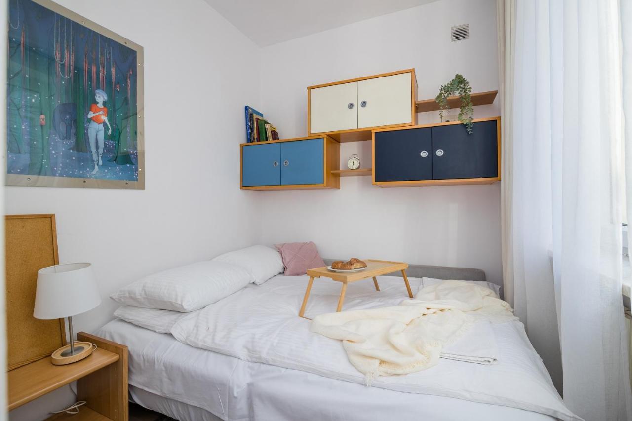Shortstaypoland Plac Dabrowskiego B140 Warschau Exterior foto